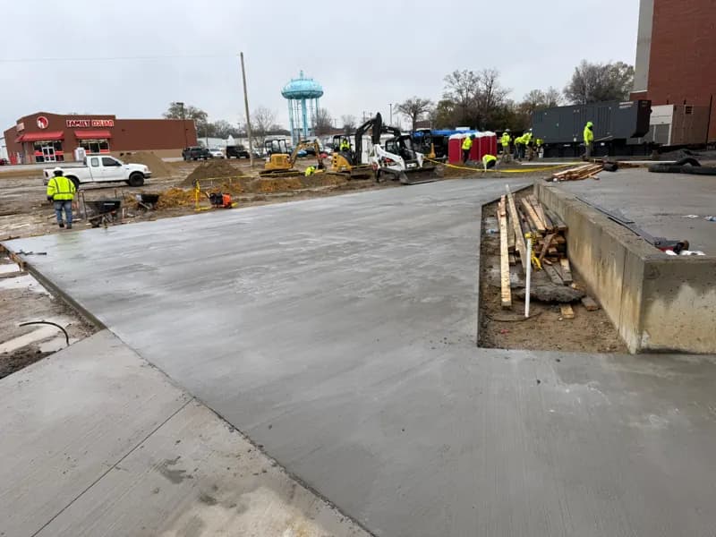 Large commercial slab next to a street